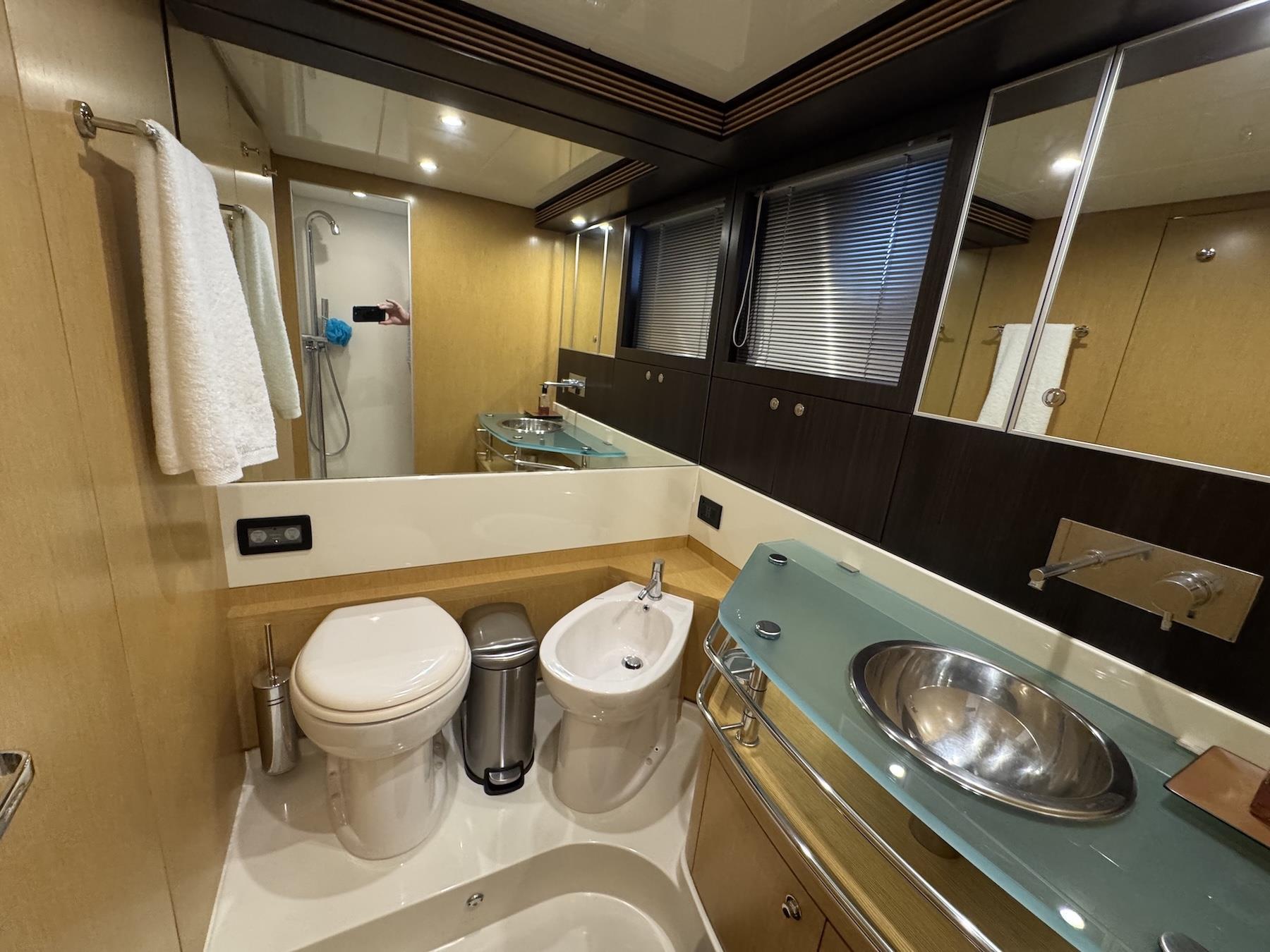 2007 RIVA 63' VERTIGO 